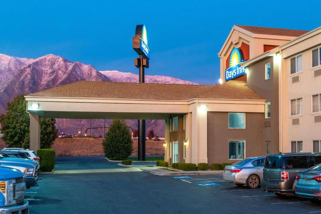 Days Inn By Wyndham Springville Exterior foto