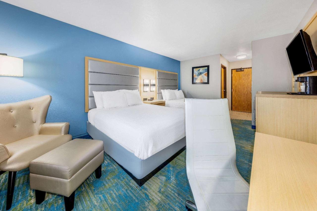 Days Inn By Wyndham Springville Exterior foto