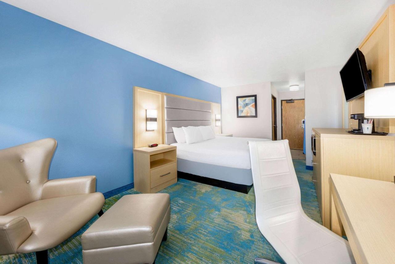 Days Inn By Wyndham Springville Exterior foto
